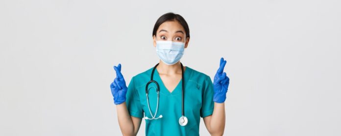 A surgeon in mask